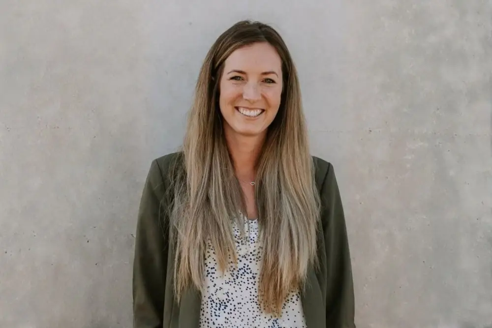 International Team   Medium 1470x980px